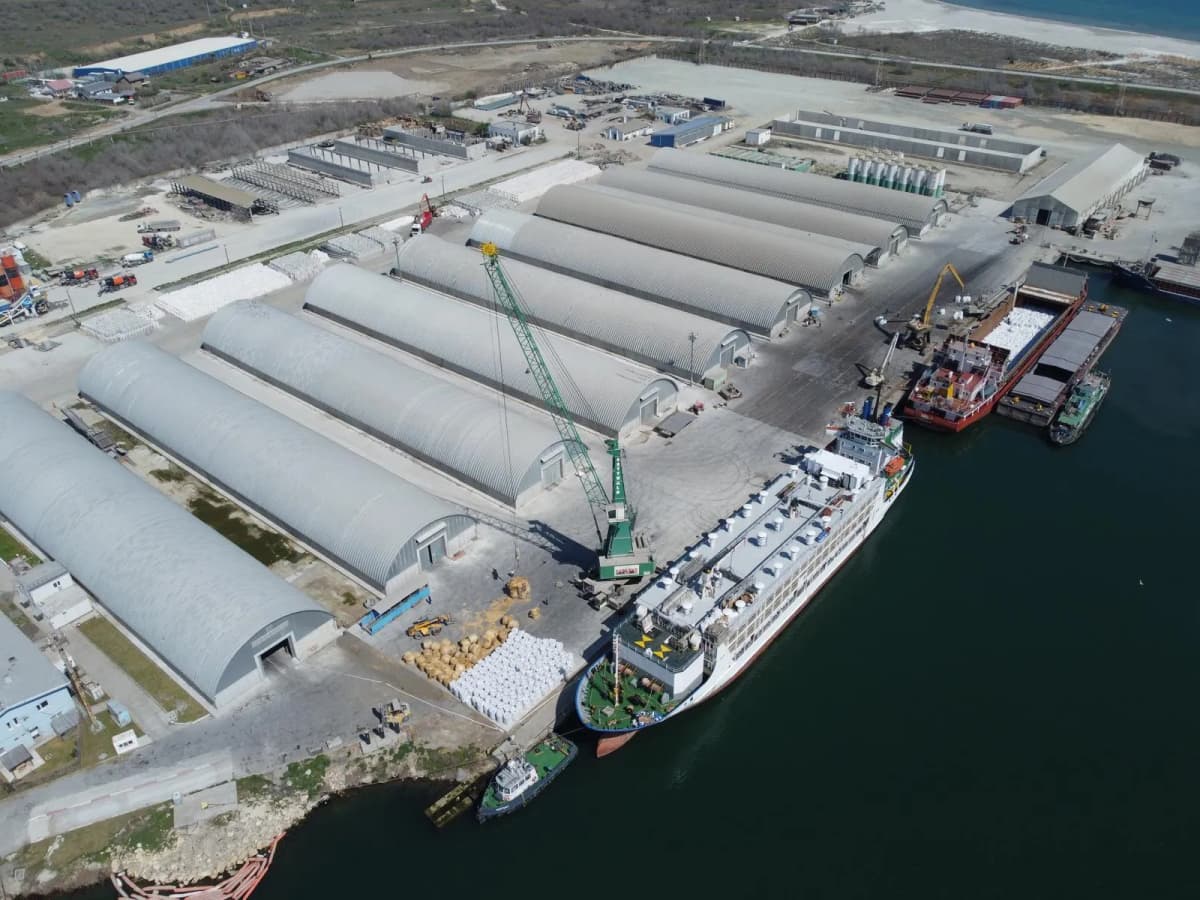 Port Midia gallery photo 8