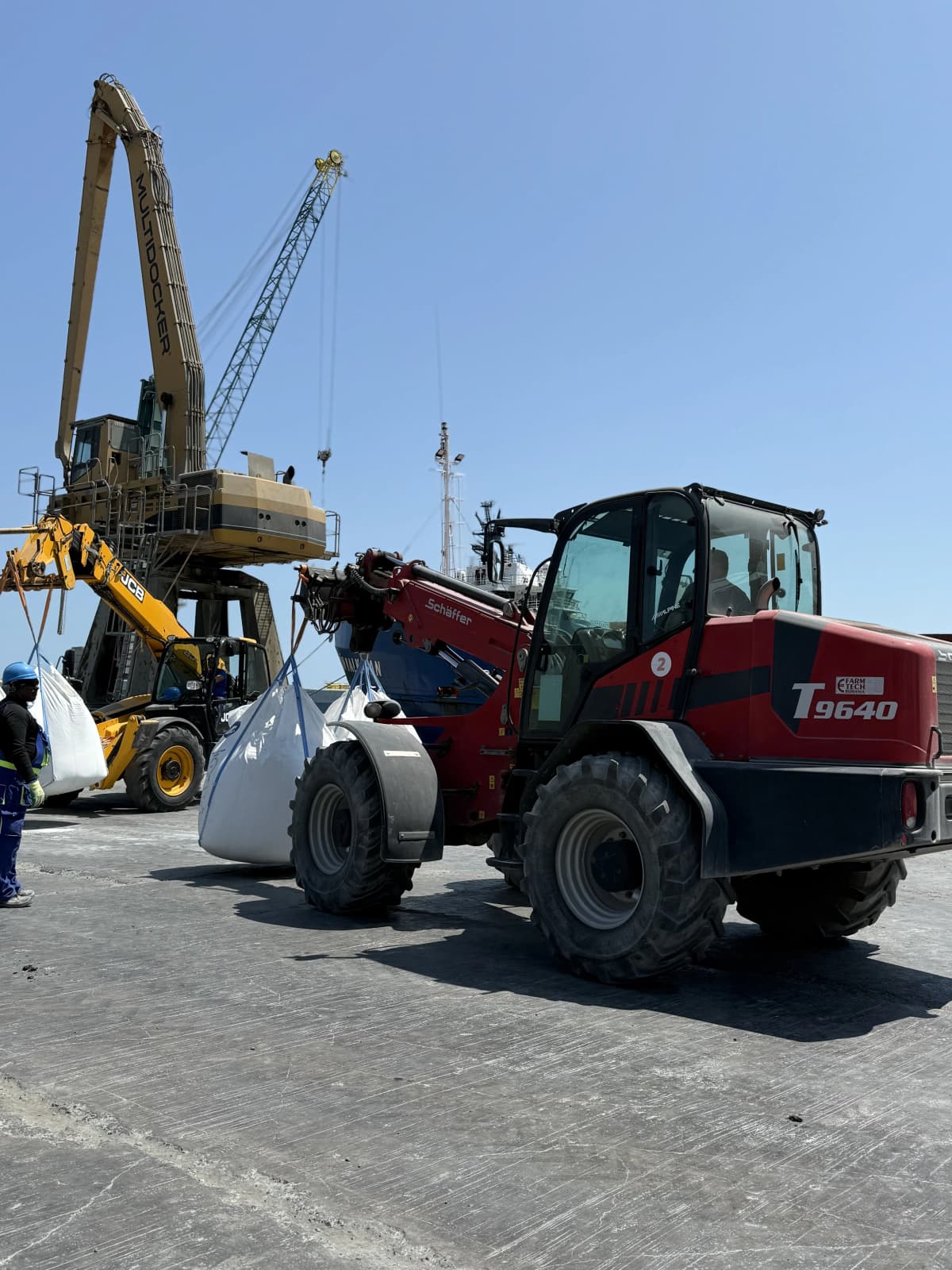 Port Midia gallery photo 16