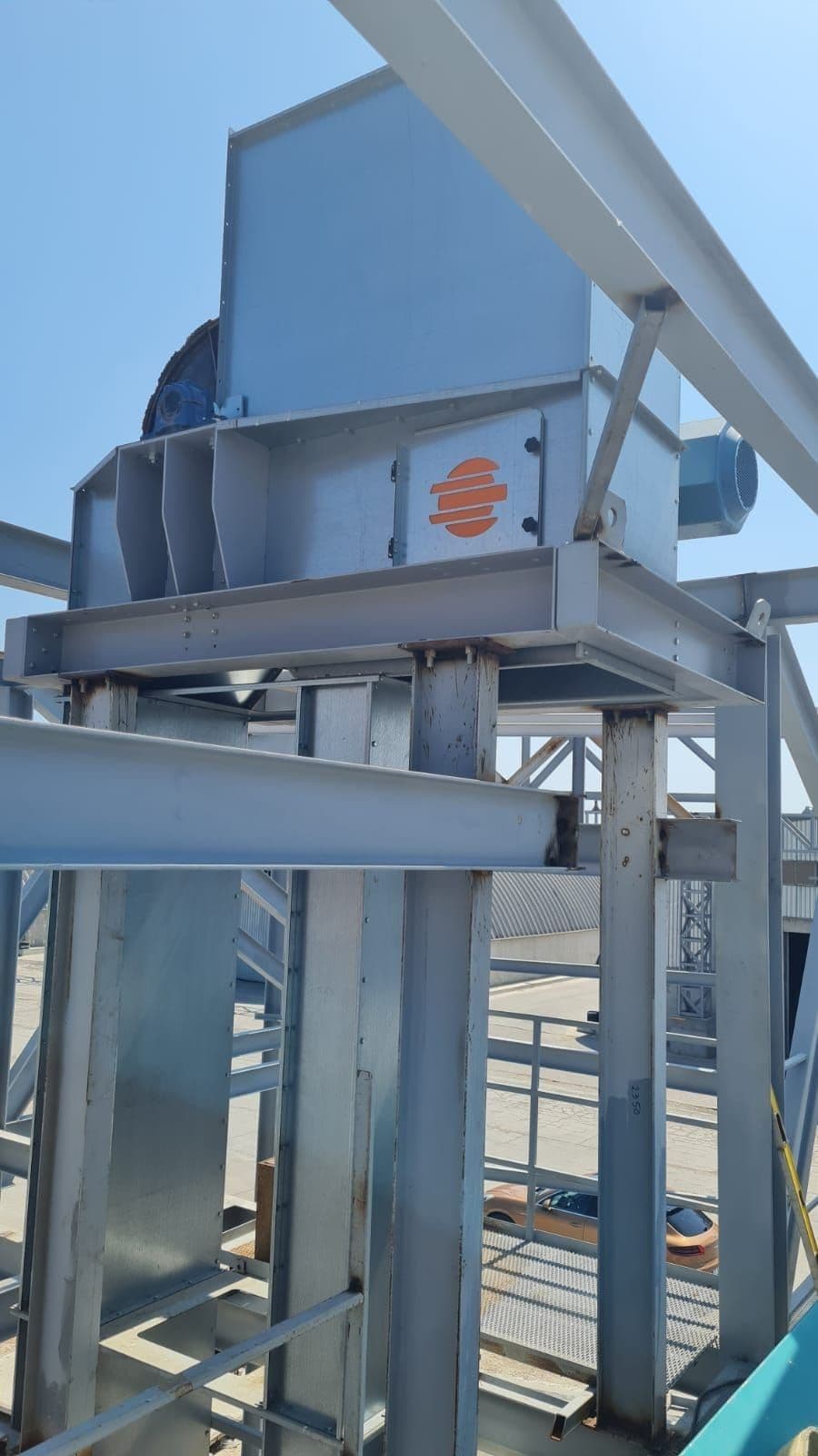 Port Midia gallery photo 33