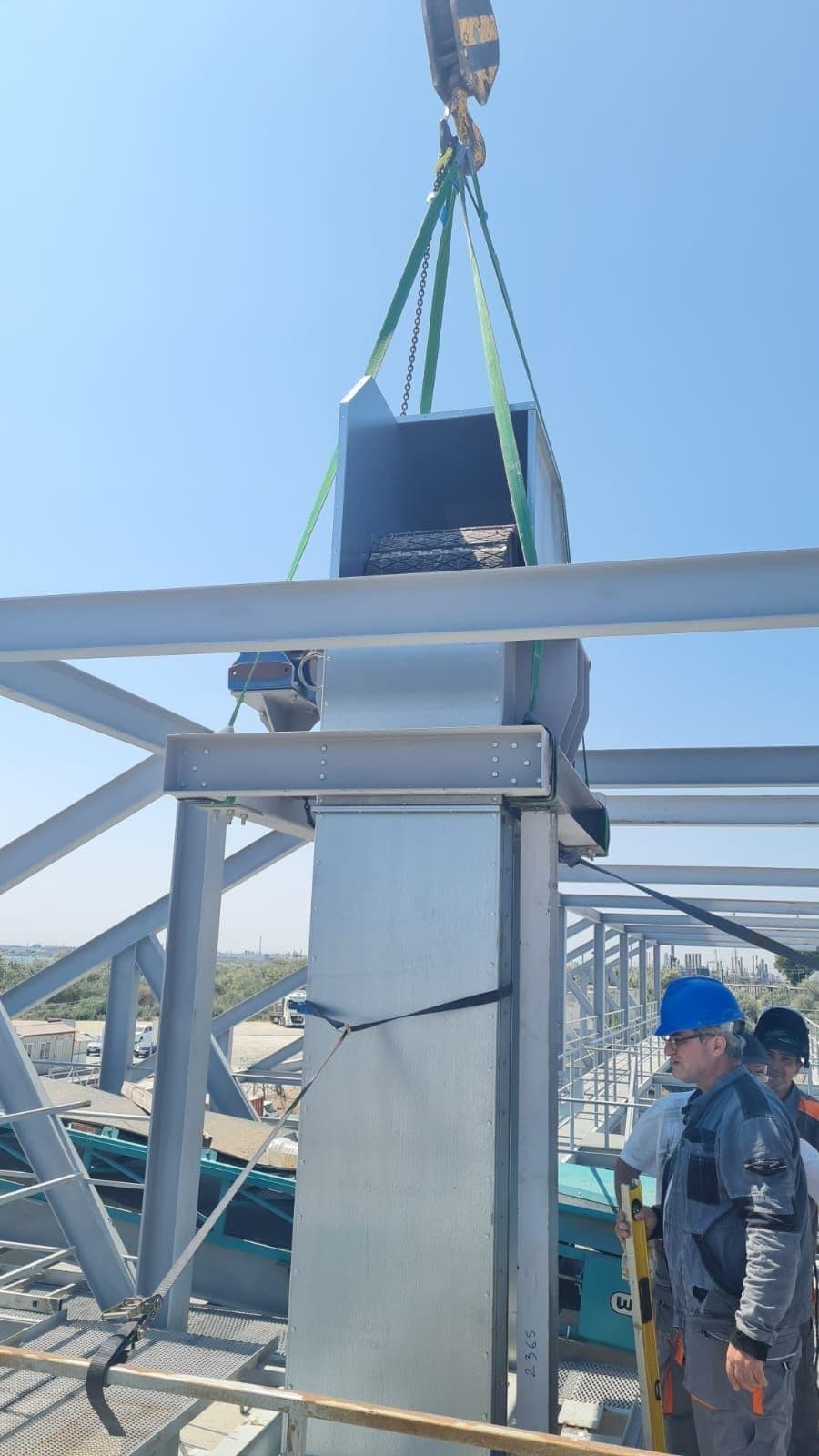 Port Midia gallery photo 37